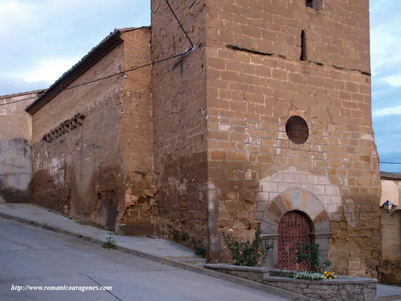 TEMPLO DESDE PONIENTE